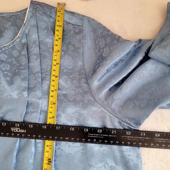 Vintage National Blue Floral Satin Burnout Peignoir Robe & Nightgown Set Medium‎ - Picture 4 of 7